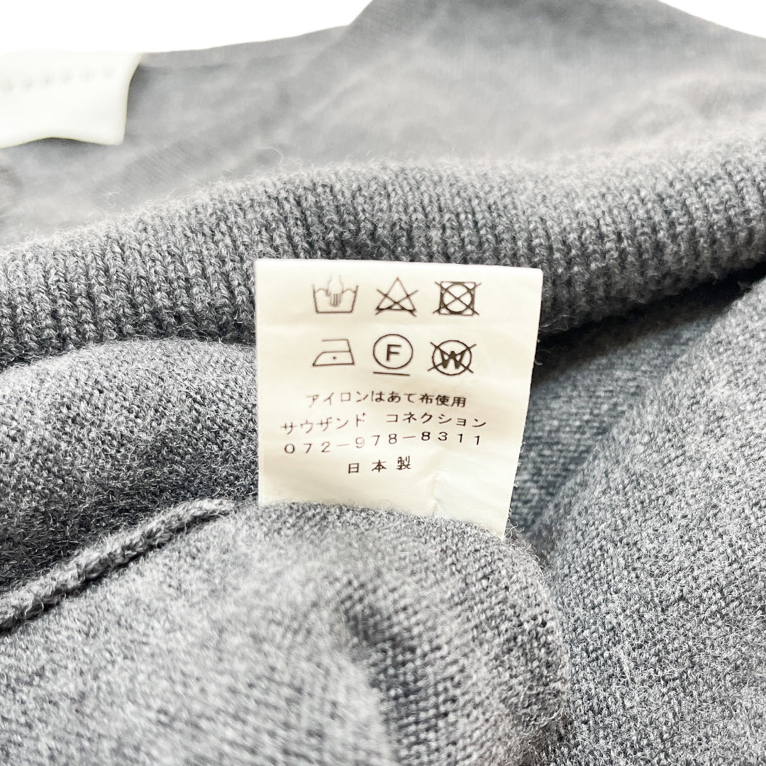 【SYSORUS/シソラス】イタリア製素材 ウール100％ Vネック ニット セーター